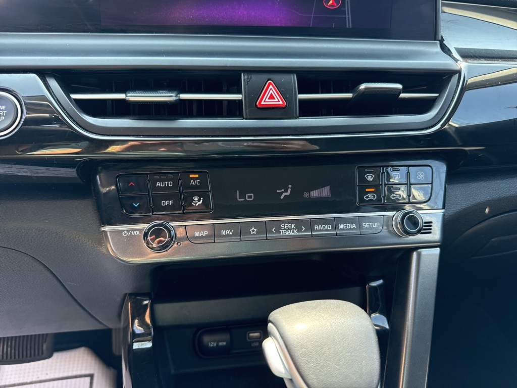 2024 Kia Seltos X-Line photo 21