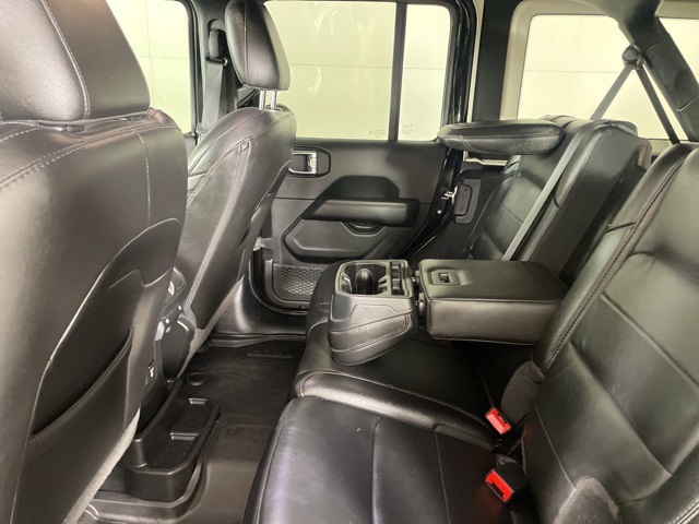 2021 Jeep Wrangler Unlimited Sahara Altitude photo 33