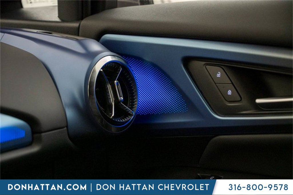 2025 Chevrolet Equinox EV 1LT photo 16