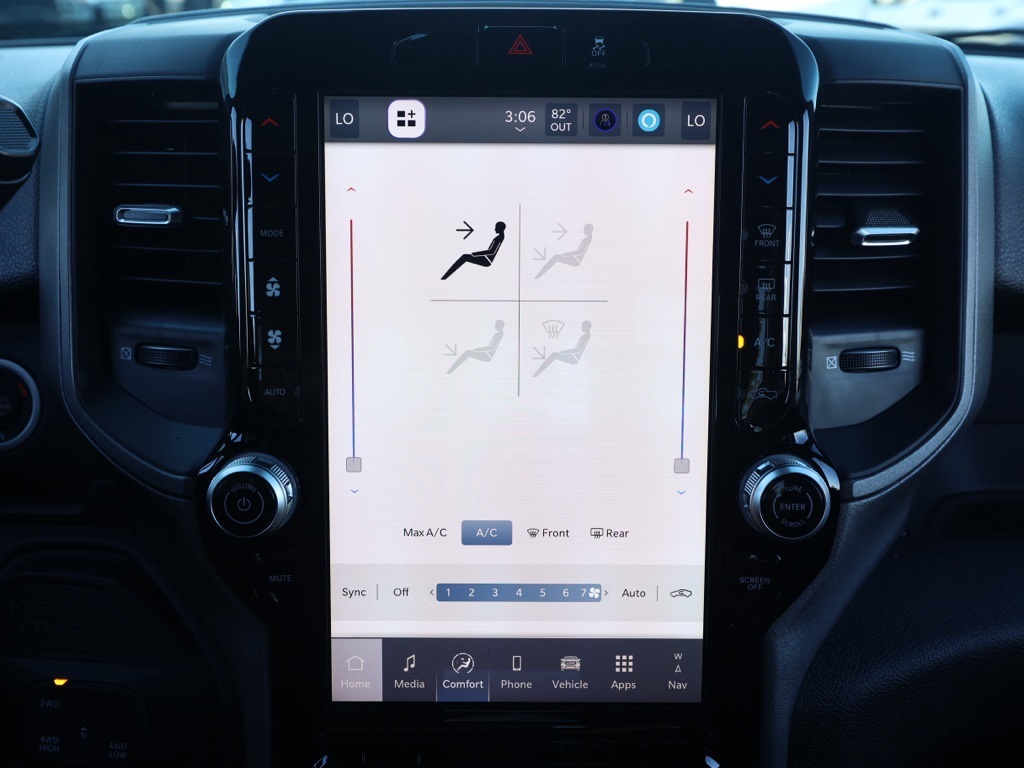 New 2026 Granite Crystal Metallic Clear-Coat Exterior Paint RAM Tradesman image 27