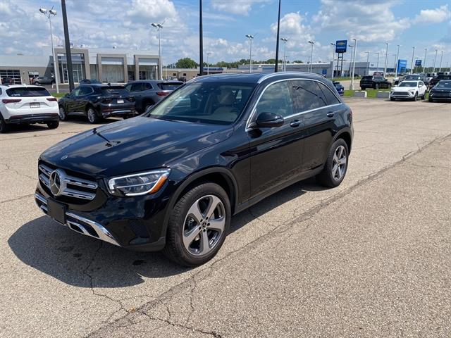 2022 Mercedes Benz GLC 300 4MATIC photo 3