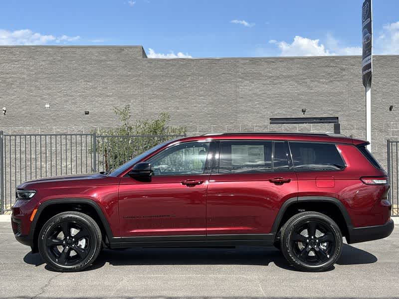 2025 Jeep Grand Cherokee Altitude X photo 5