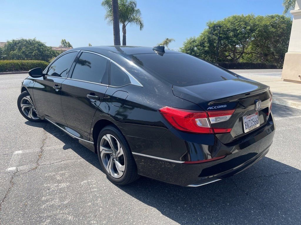 2020 Honda Accord EX photo 4