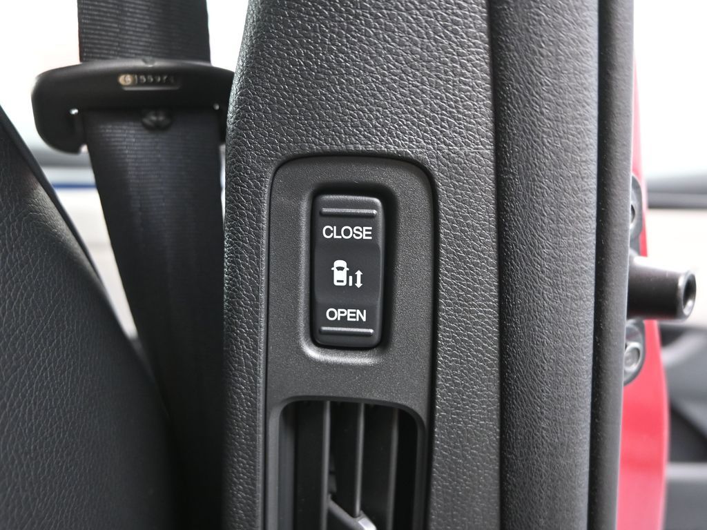 2025 Honda Odyssey Elite photo 39