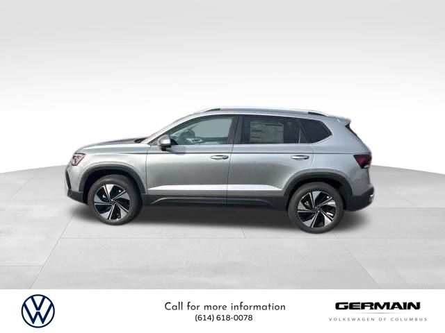 2025 Volkswagen Taos SE photo 6