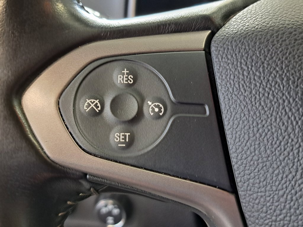 2016 Chevrolet Colorado Z71 photo 11