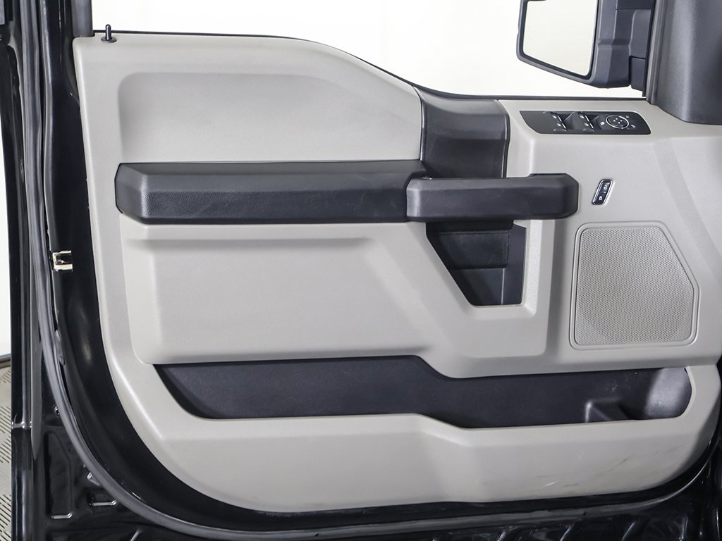 2017 Ford F-150 XL photo 14