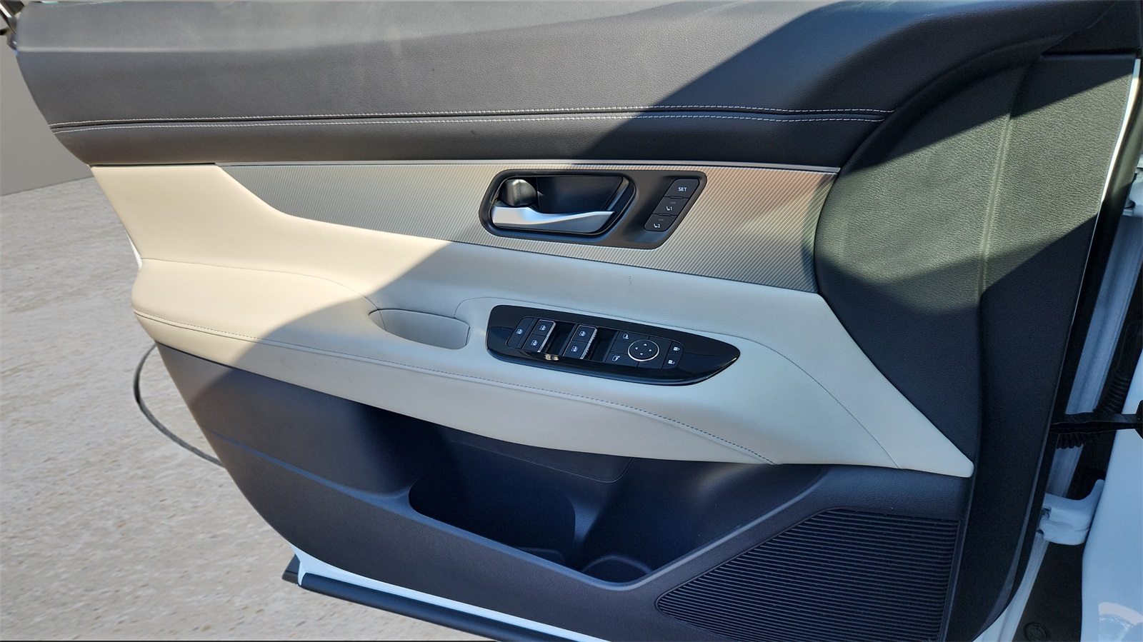 2025 Nissan Murano SL photo 17