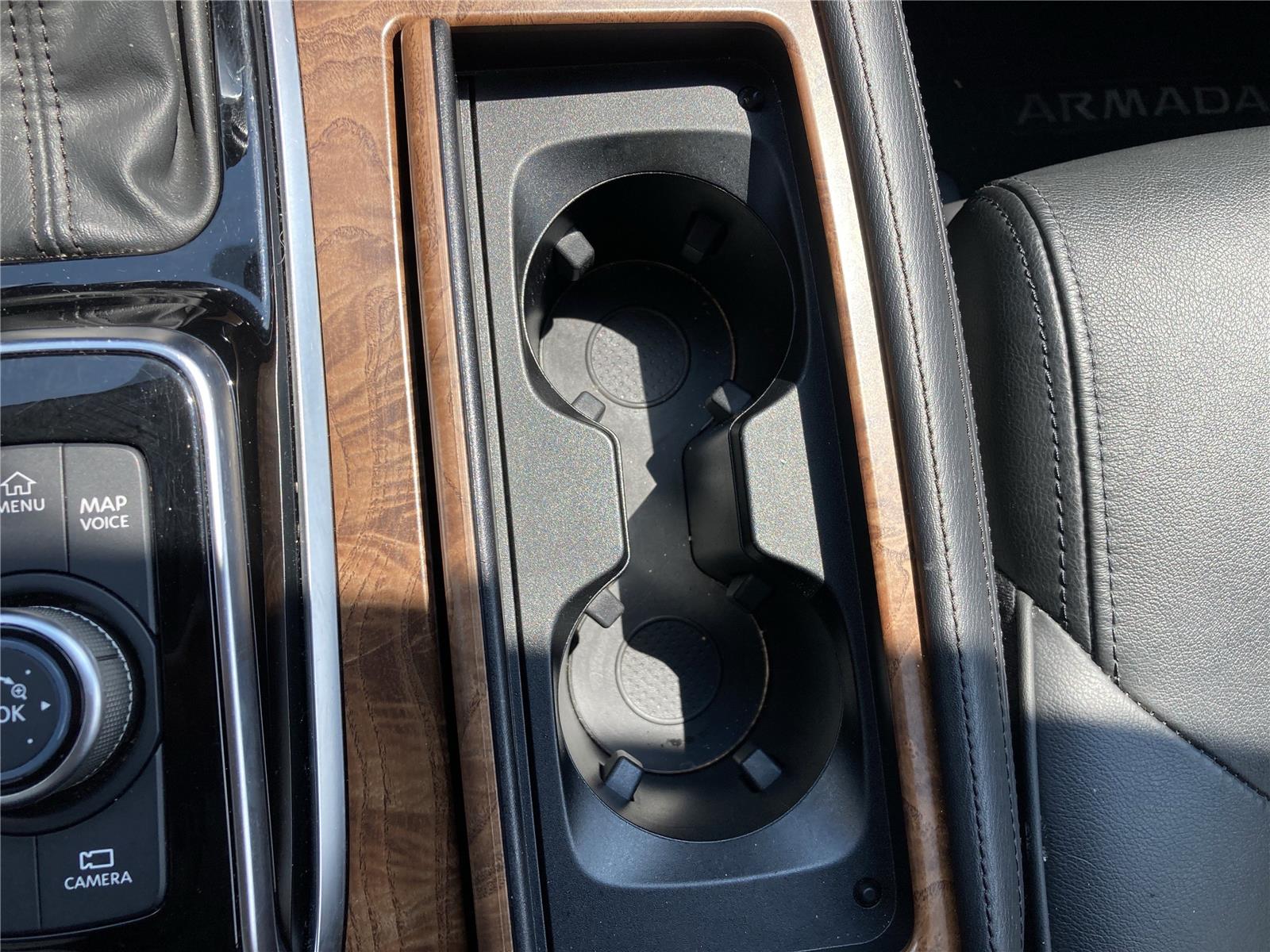 2023 Nissan Armada SL photo 16