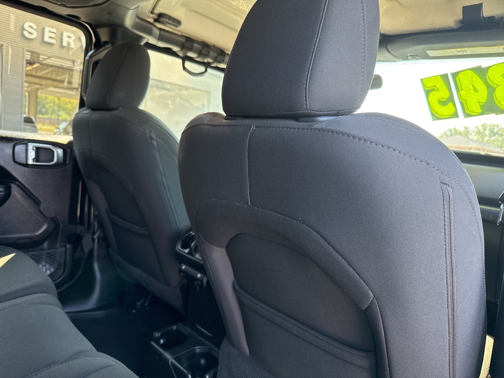 2019 Jeep Wrangler Unlimited Sport S photo 23