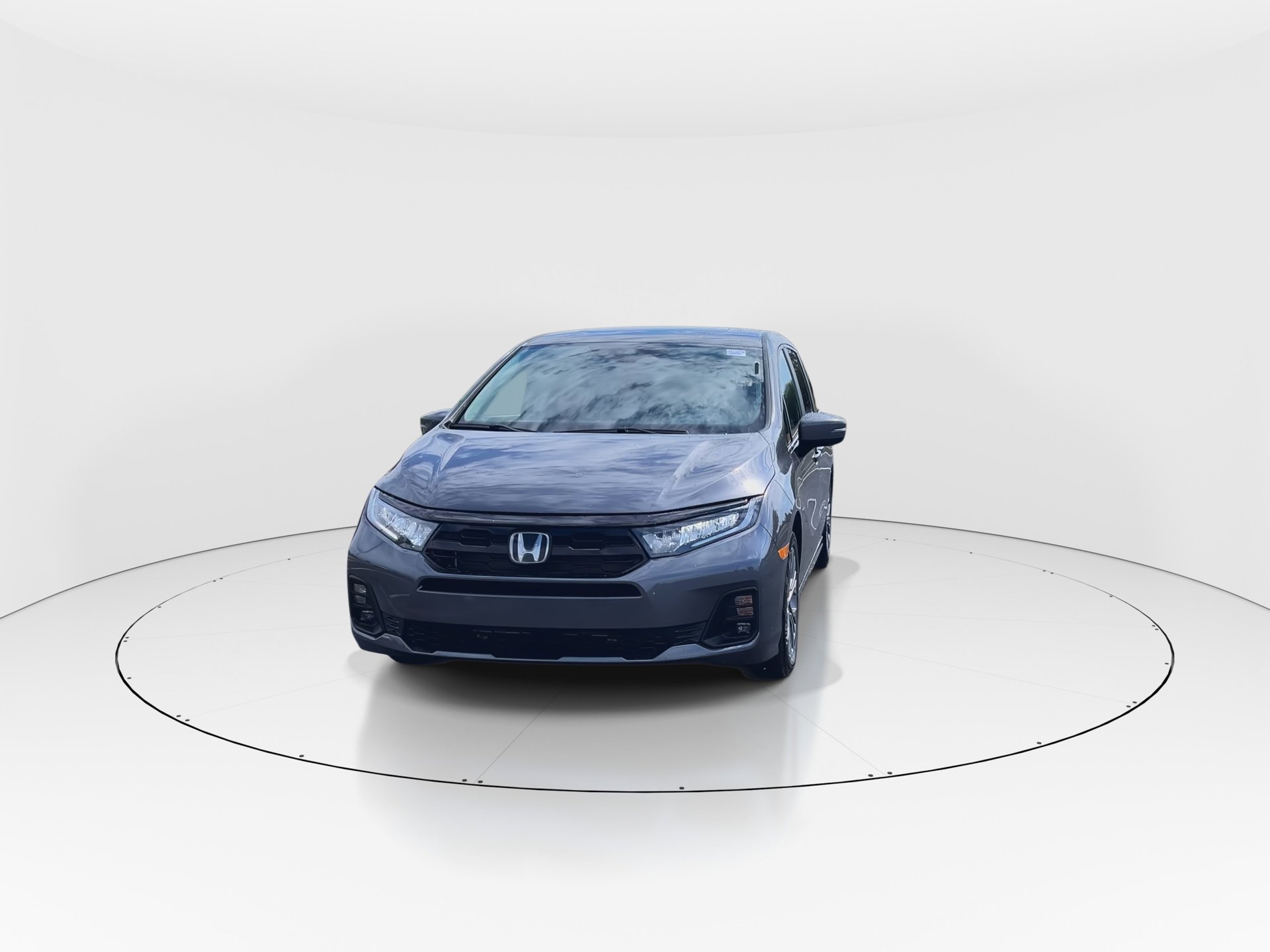 2026 Honda Odyssey Touring photo 3