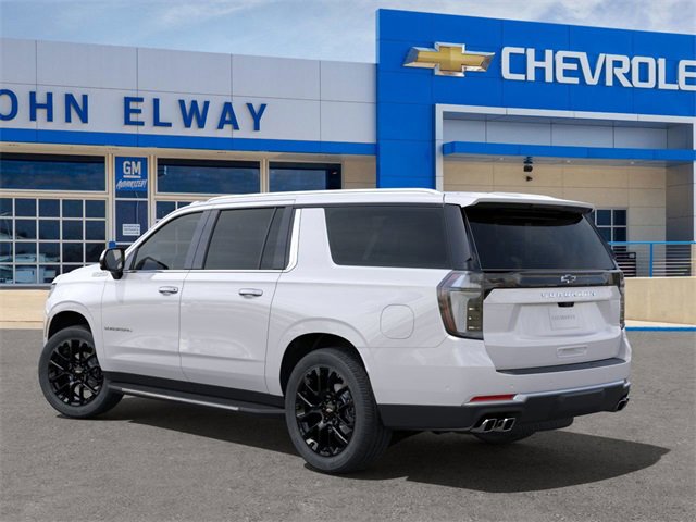 2025 Chevrolet Suburban High Country photo 2
