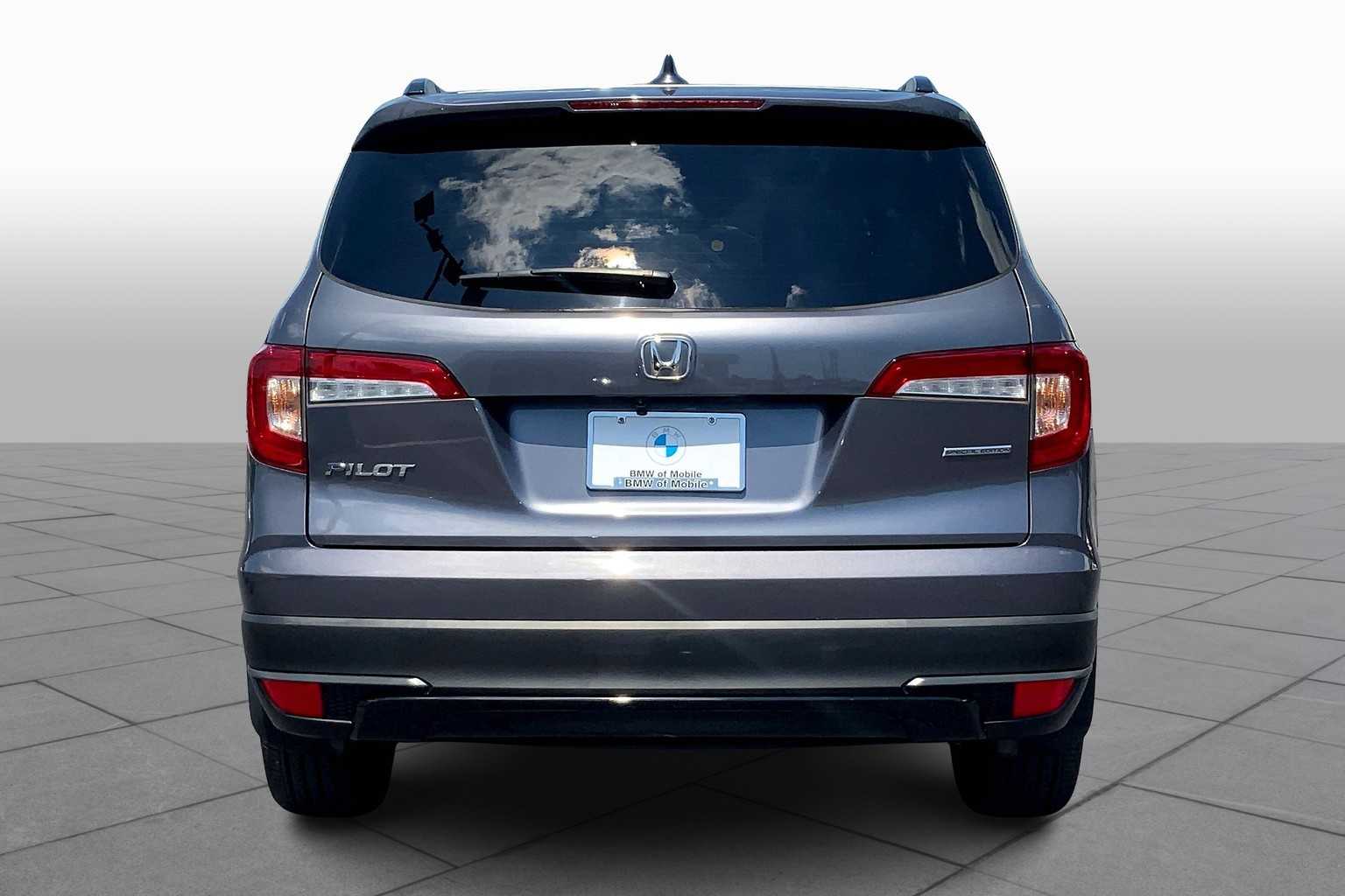 2022 Honda Pilot Special Edition photo 4