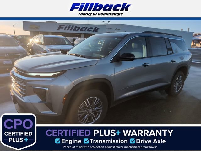 2025 Chevrolet Traverse LT's photo