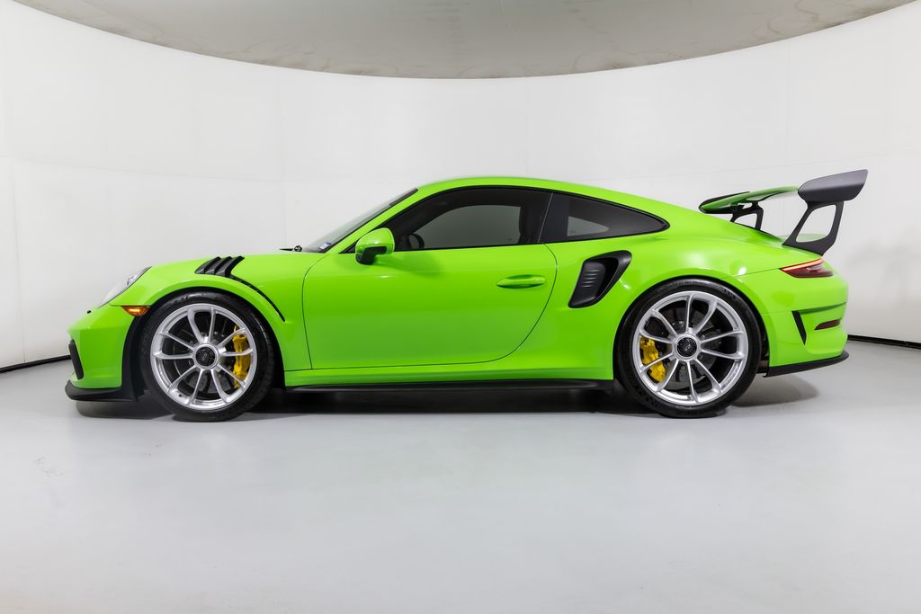2019 Porsche 911 GT3 RS photo 3