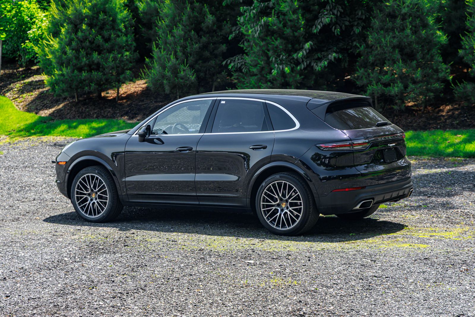 2021 Porsche Cayenne Base photo 6
