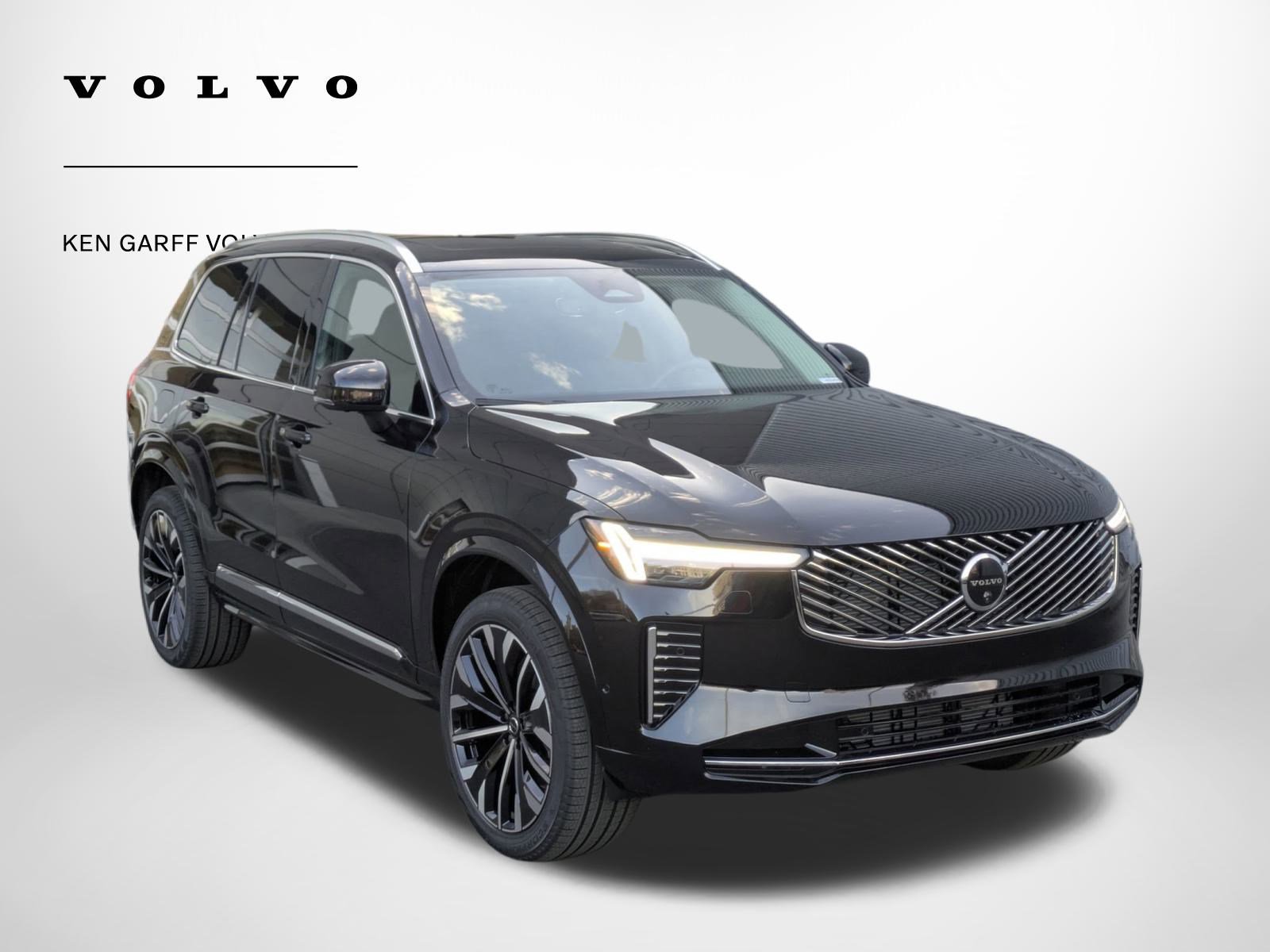 2026 Volvo XC90 Plus's photo