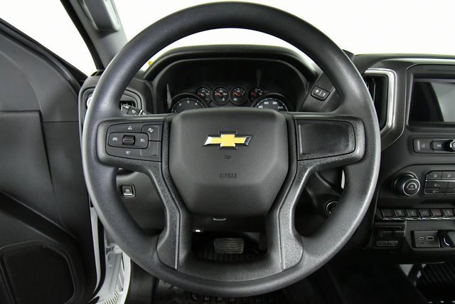2026 Chevrolet Silverado 3500HD Work Truck photo 2