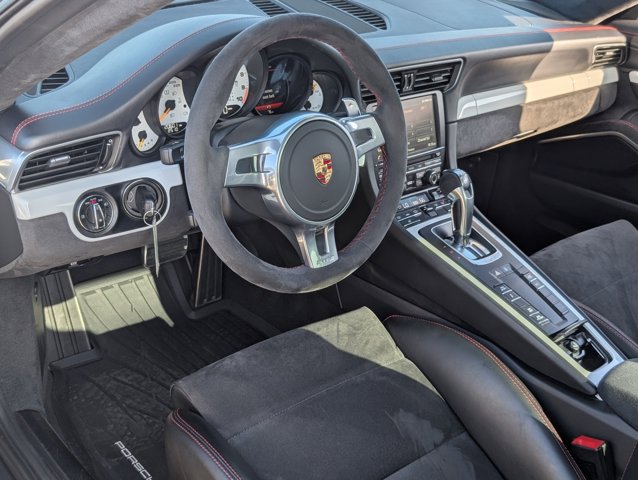 2015 Porsche 911 GT3 photo 4