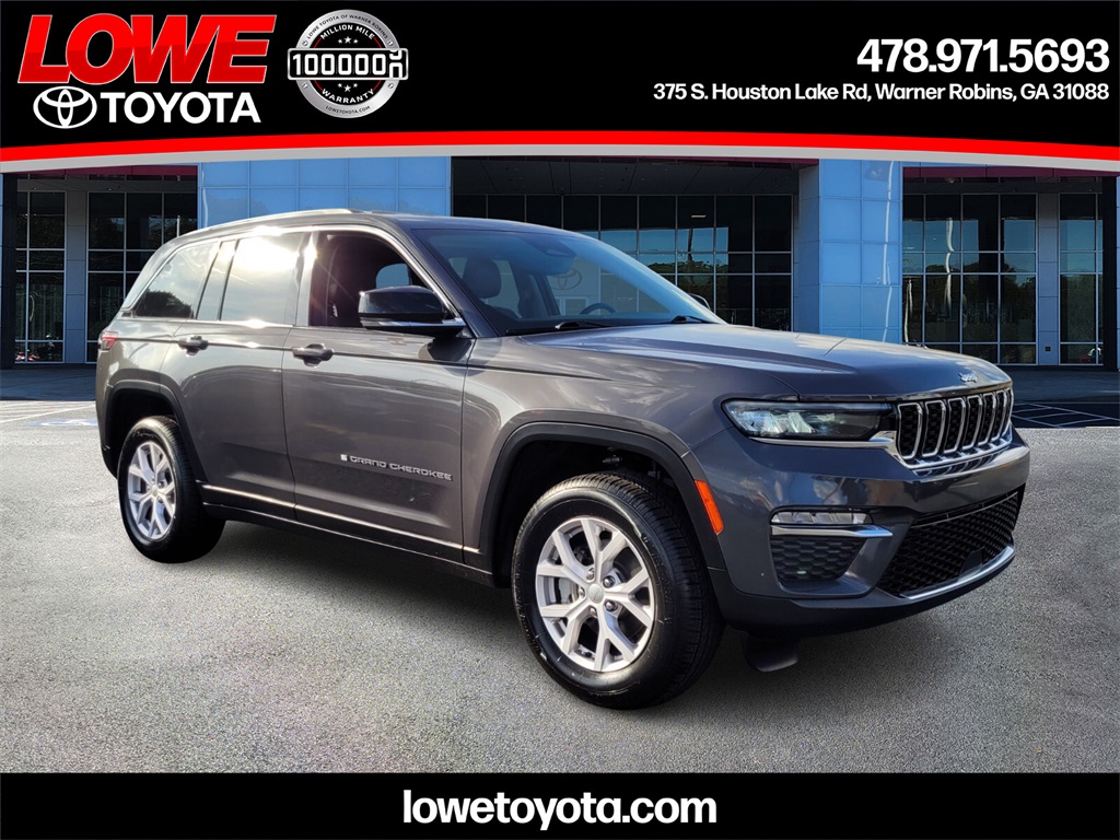 2022 Jeep Grand Cherokee Limited's photo