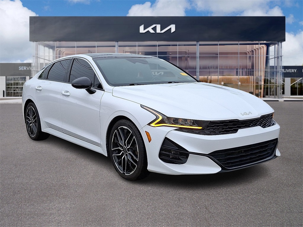 Certified Used 2022 White Kia GT image 1