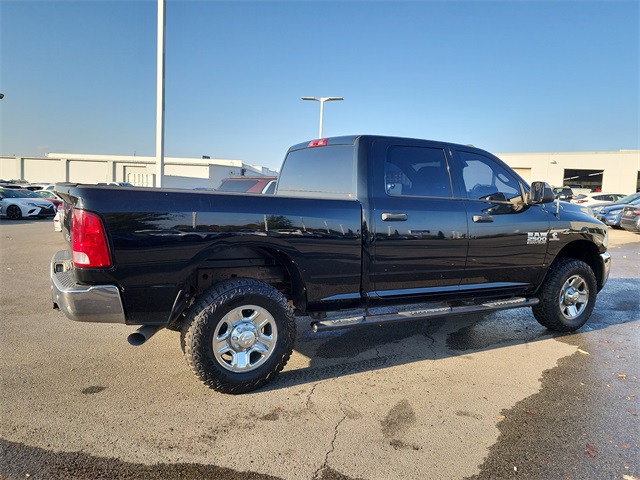 2014 Ram 2500 Tradesman photo 2