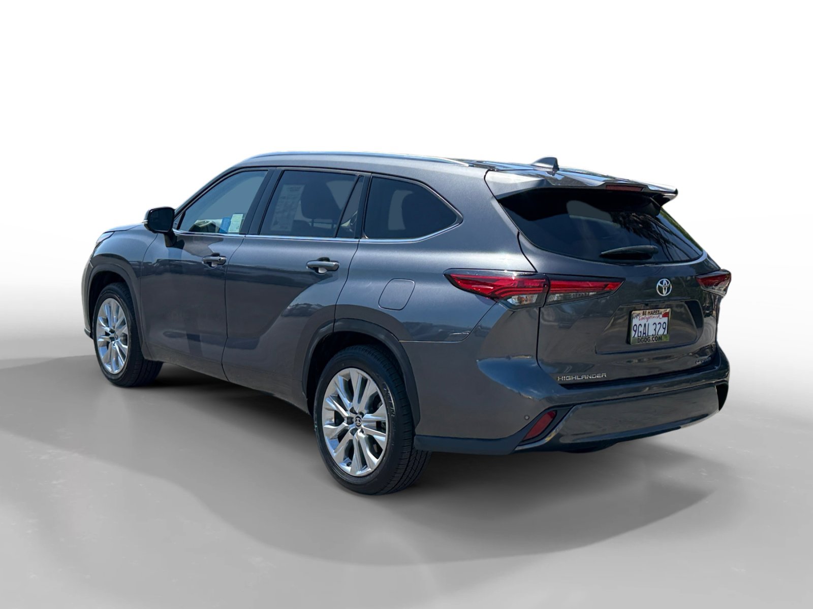 2023 Toyota Highlander Limited photo 3