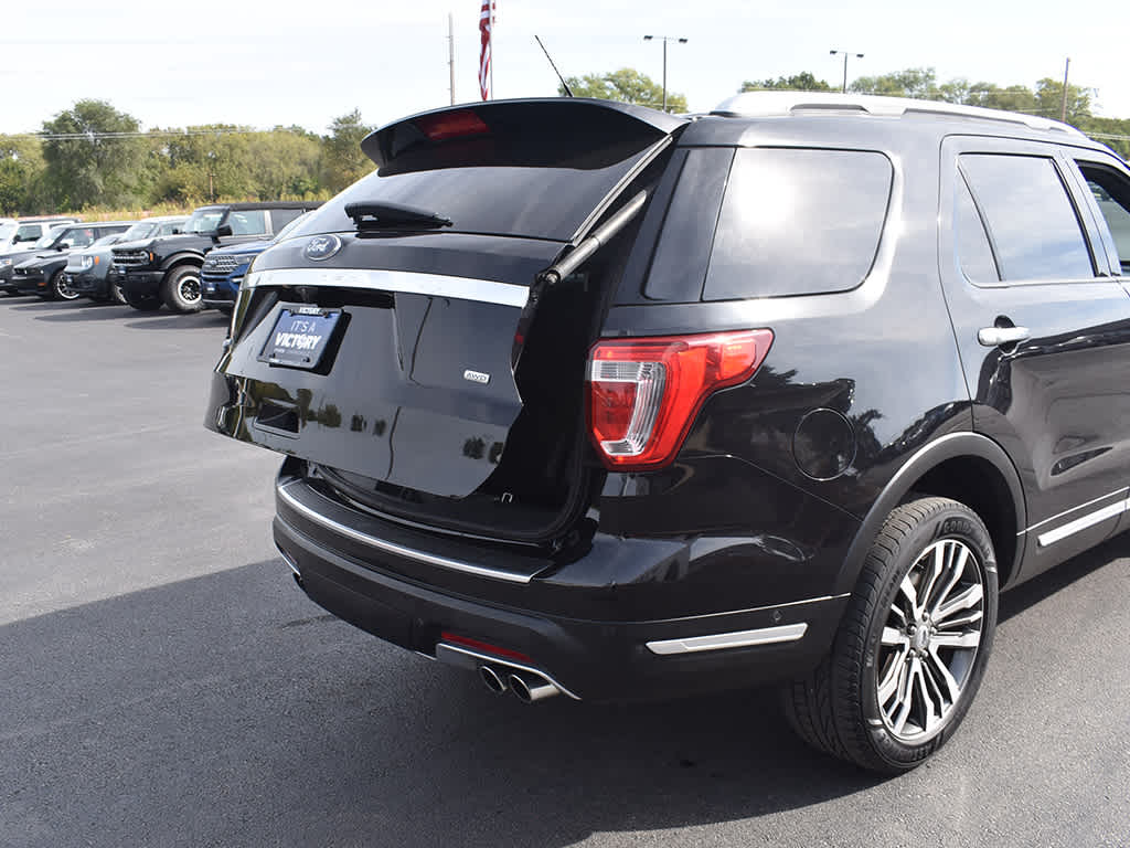 2019 Ford Explorer Platinum photo 25