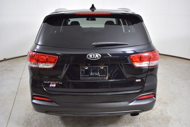 2018 Kia Sorento LX photo 4