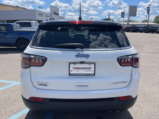 2022 Jeep Compass Limited photo 4