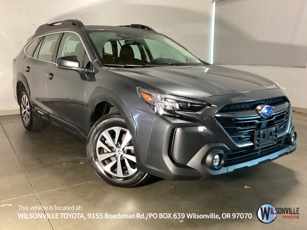 2023 Subaru Outback Base's photo