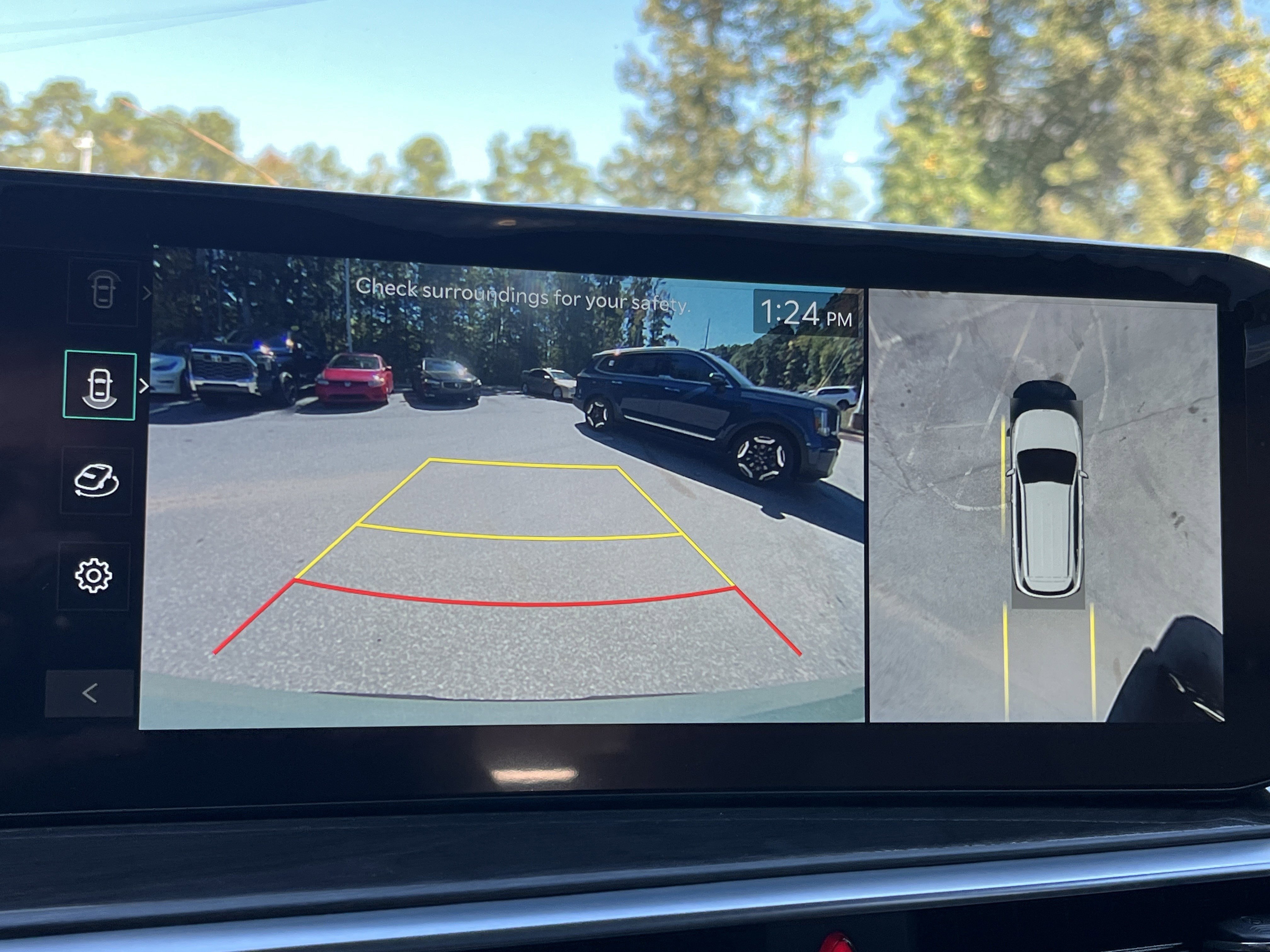 2026 Kia Sorento X-Line SX Prestige photo 2