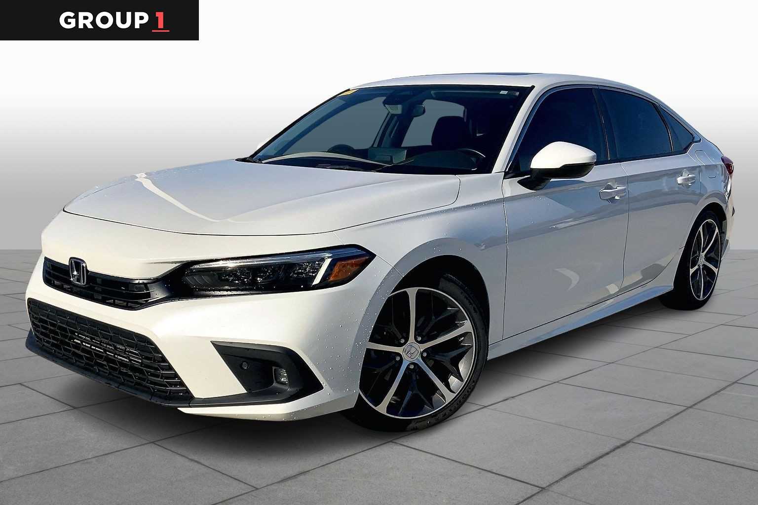 2024 Honda Civic Touring's photo