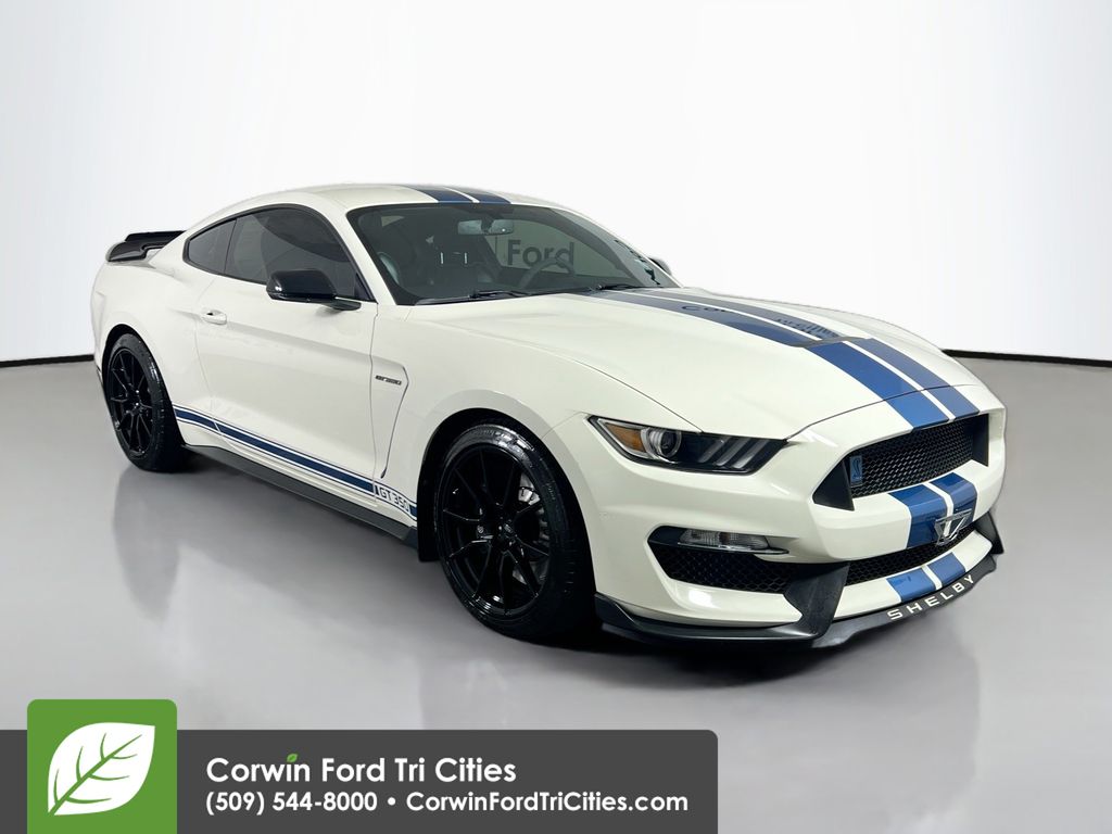 2020 Ford Mustang Shelby GT350's photo
