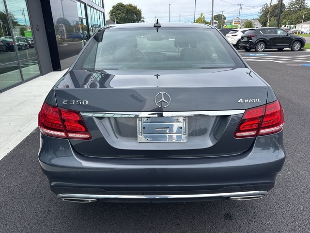 2014 Mercedes Benz E 350 4MATIC Sedan photo 4