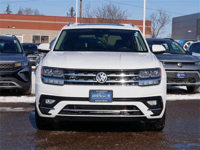 Used 2019 Volkswagen Atlas SEL R-Line with VIN 1V2RR2CAXKC597543 for sale in Inver Grove Heights, Minnesota