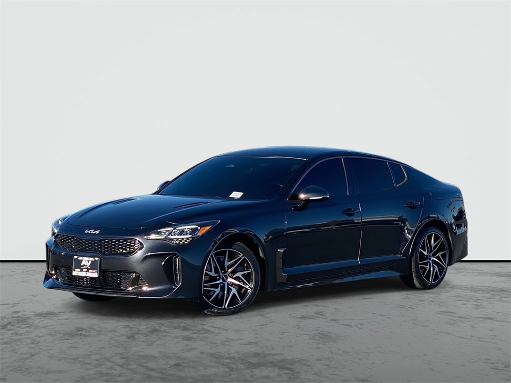 2022 Kia Stinger GT-Line's photo