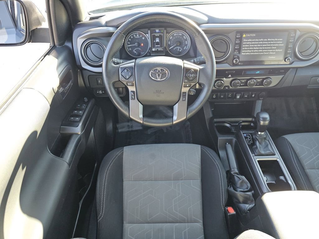 2023 Toyota Tacoma TRD Off-Road photo 4