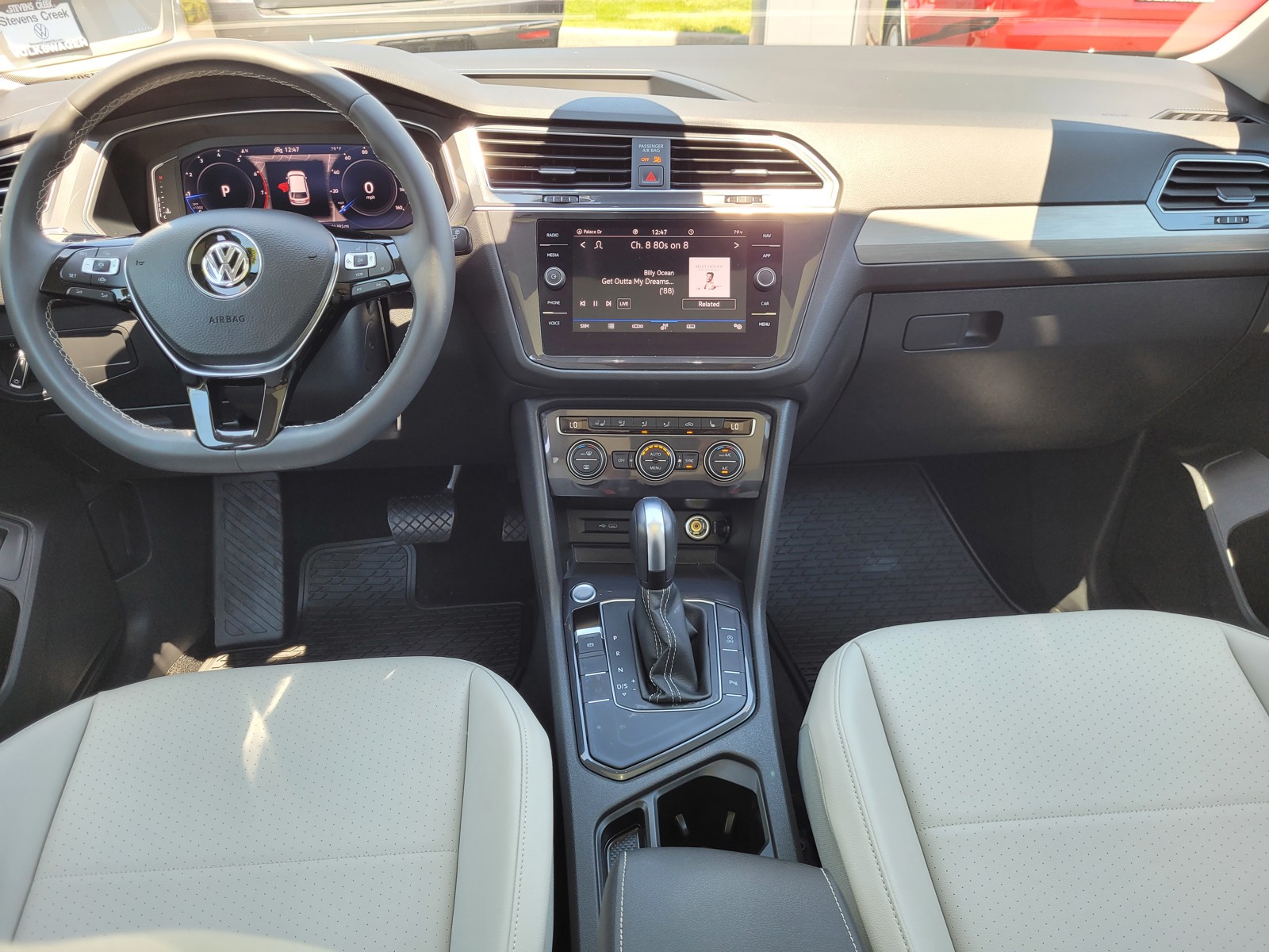 Image 6 of Pre-Owned 2021 Volkswagen Tiguan 2.0T SEL FWD 4D Sport Utility