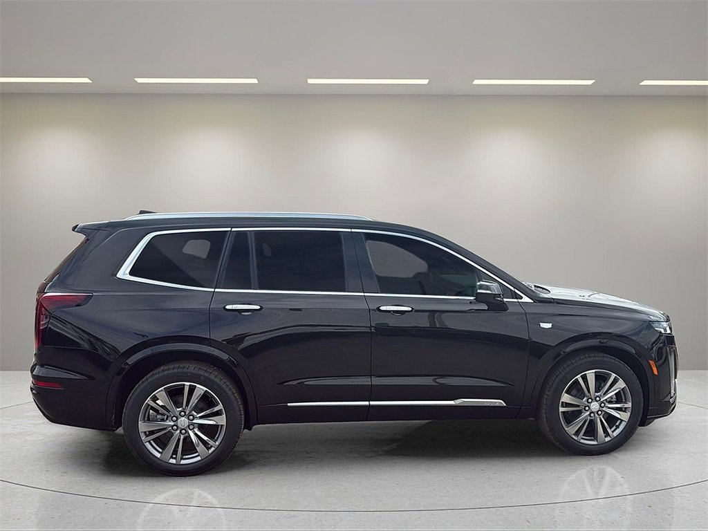 2025 Cadillac XT6 Premium Luxury photo 6