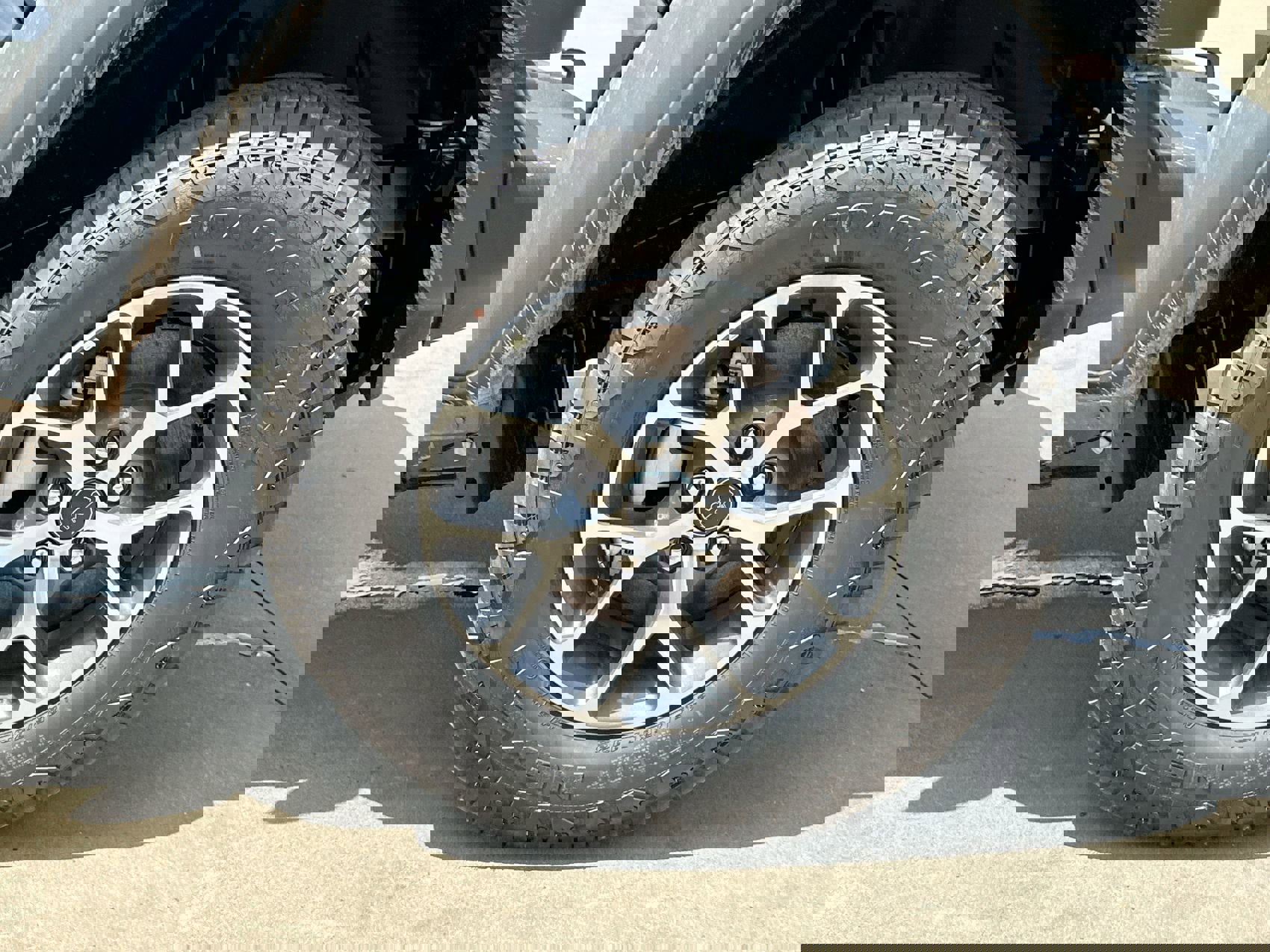 2024 Jeep Wrangler Sport S photo 10