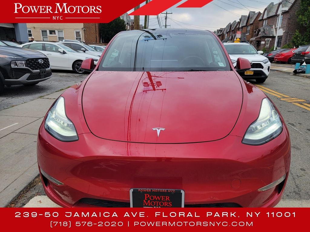 2022 Tesla Model Y Long Range photo 2