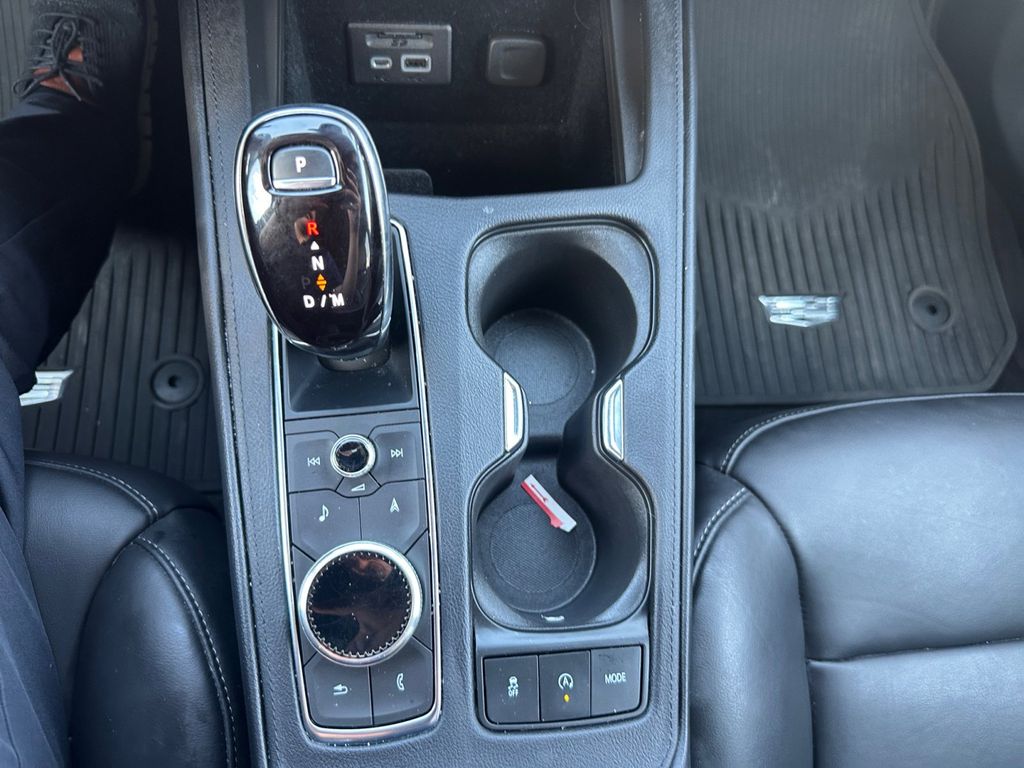 2023 Cadillac XT4 Premium Luxury photo 16