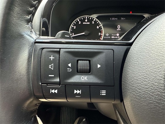 2023 Nissan Pathfinder SV photo 29
