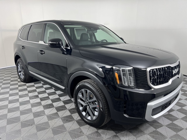 2025 Kia Telluride LX's photo