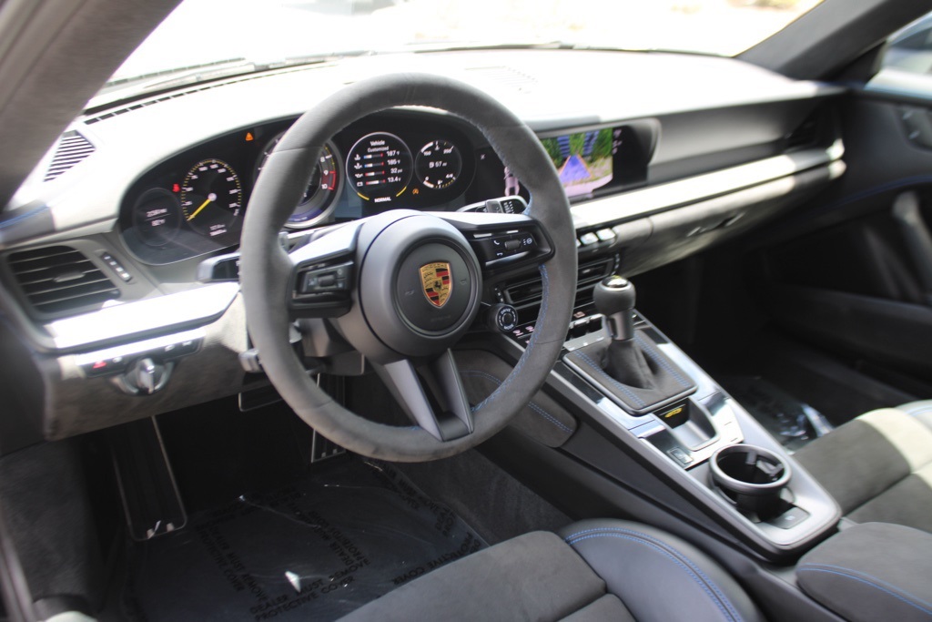 2022 Porsche 911 GT3 Coupe photo 4