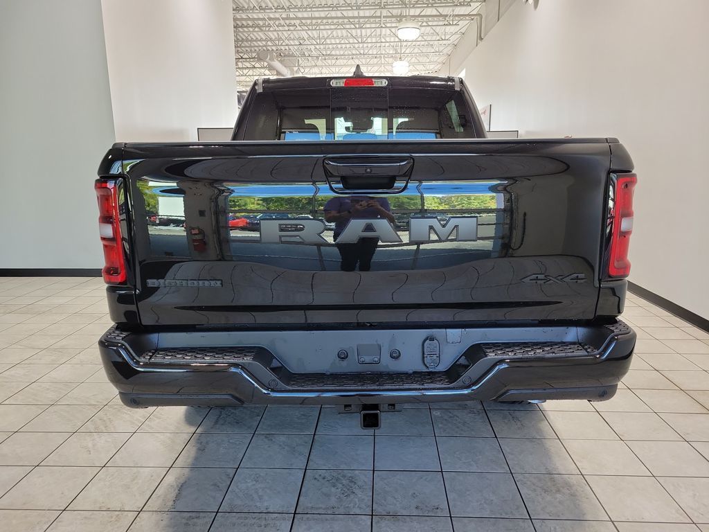 2025 Ram 1500 Big Horn Lone Star photo 3