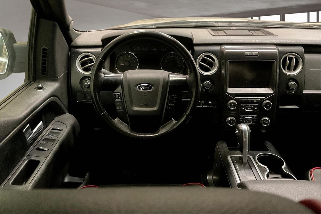 2014 Ford F-150 FX4 photo 5
