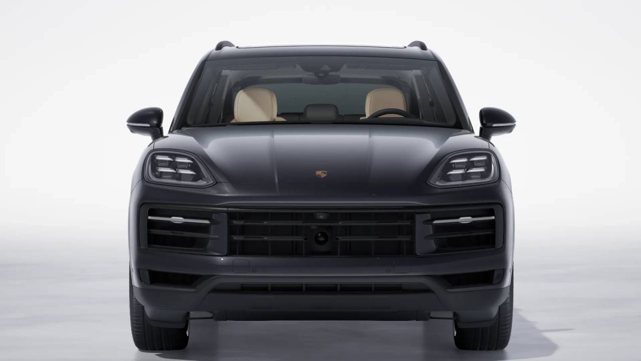 2026 Porsche Cayenne photo 9
