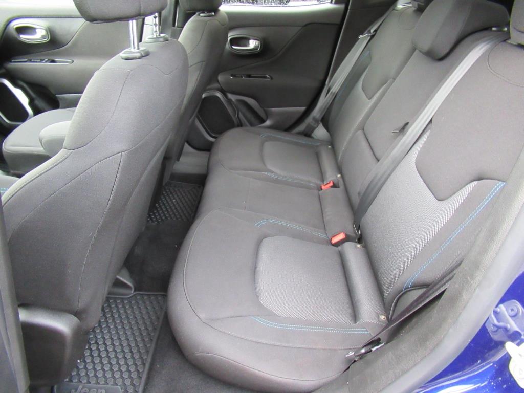 2021 Jeep Renegade Latitude photo 24